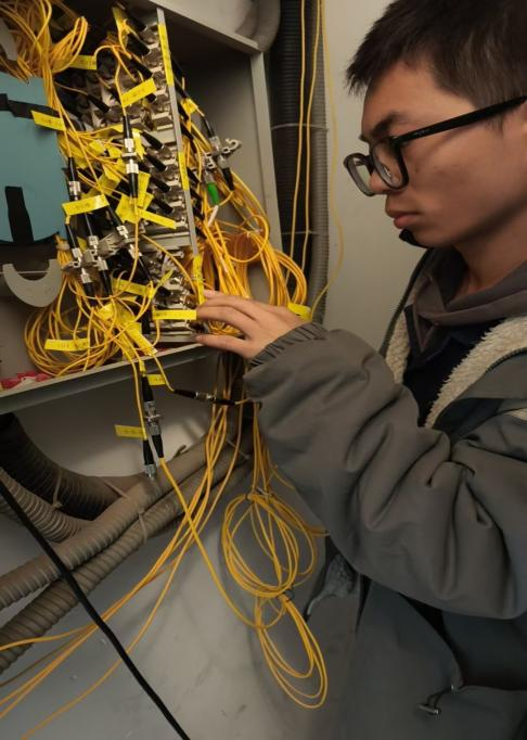 在排查网络节点，智能化治理办公室 李浩周.png